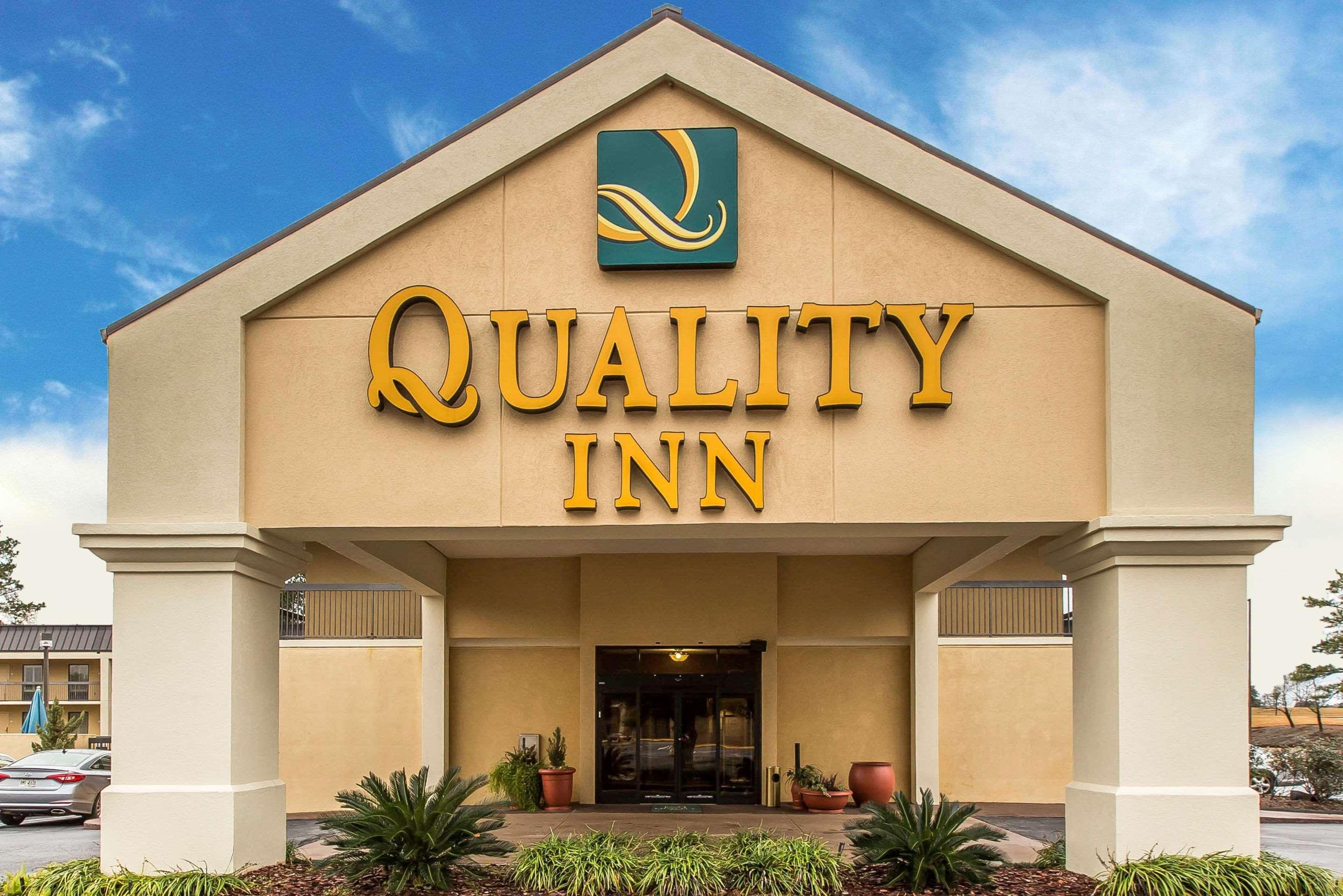 Quality Inn אלבני מראה חיצוני תמונה