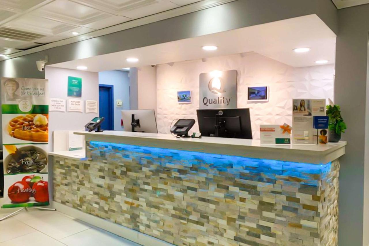 Quality Inn אלבני מראה חיצוני תמונה